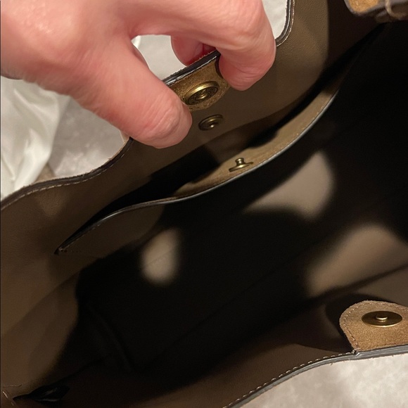 Coach Brooklyn Shoulder Bag 28 - Picture 10 of 12